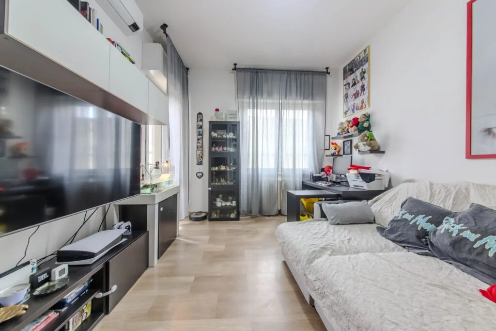 Appartamento in centro storico — Corsico - Immagine 3